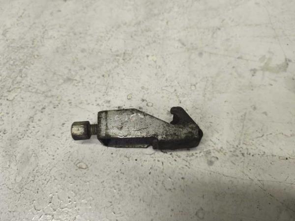 SYSTÈME POUR SUPPORT DE ROUE DE SECOURS DACIA - Vue 1